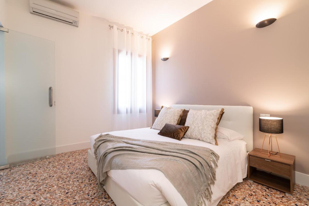Casanova Deluxe Apartment By Wonderful Italy Venecia Exterior foto